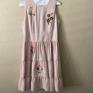 Kate Spade Embroidered floral dress size 6 RARE
